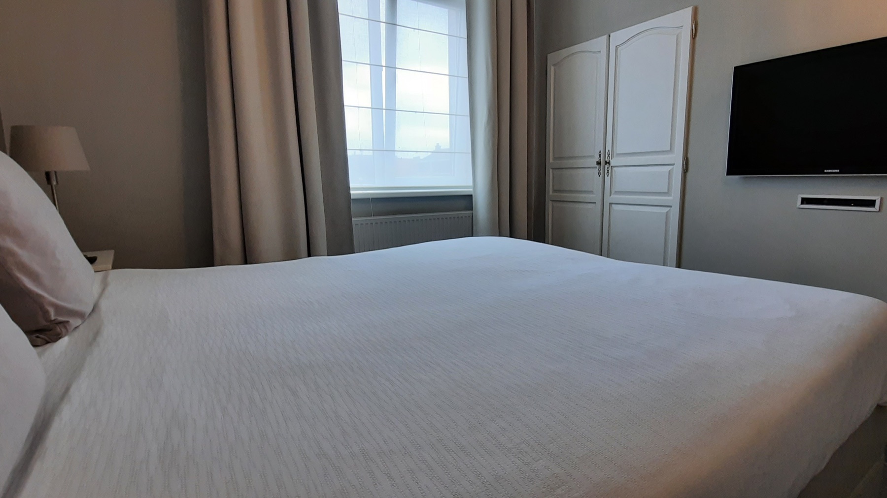 Luxe Room: sleeping area