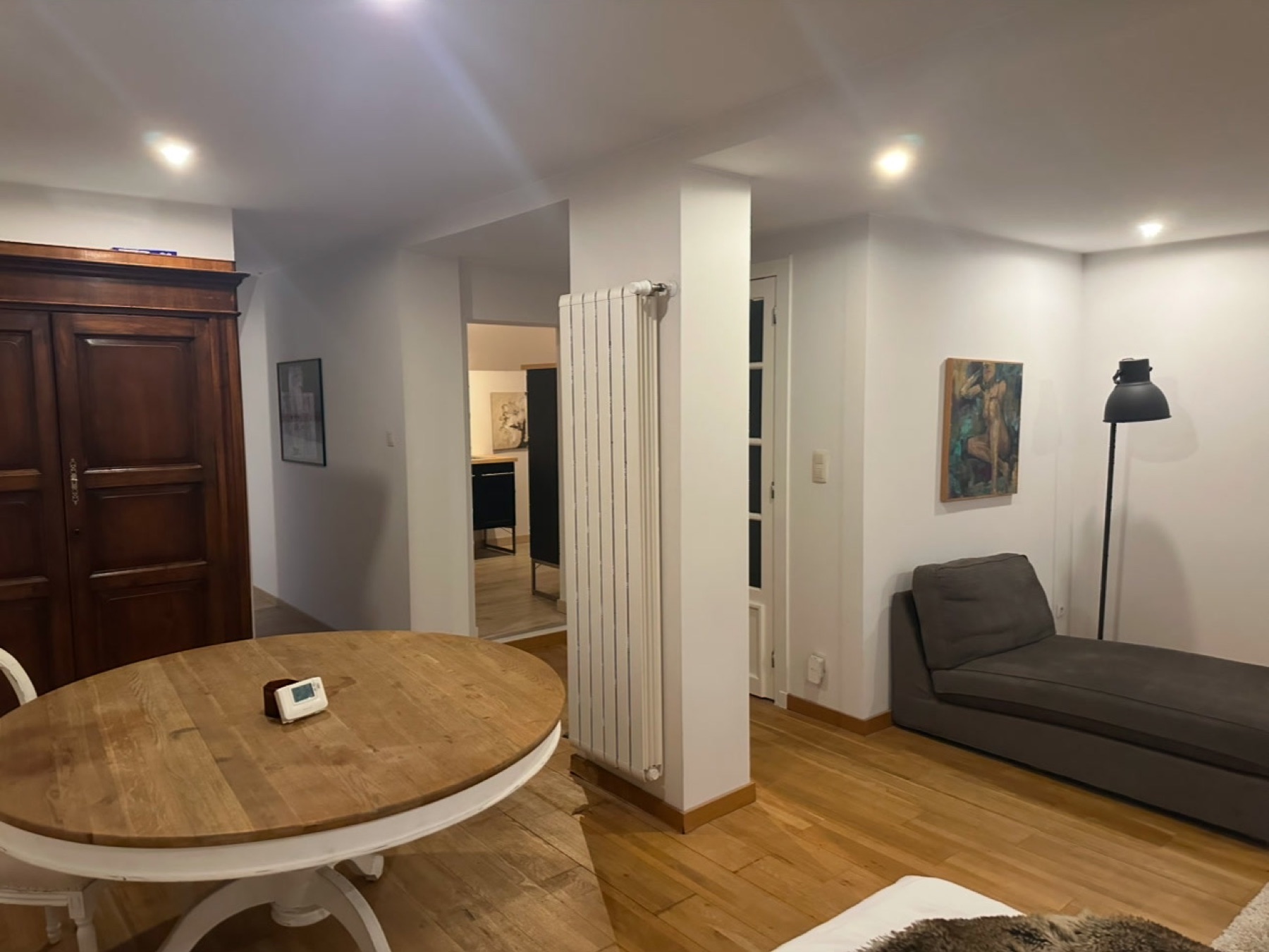 The Yoake Residence: lounge